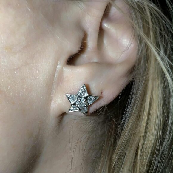 CHANEL COMÈTE GÉODE 18K Diamond MEDIUM Stud Earrings